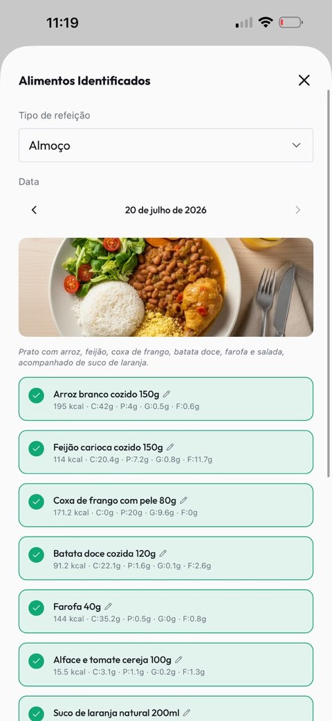 Tela do Balance Cal com os alimentos identificados, porções, calorias e macronutrientes